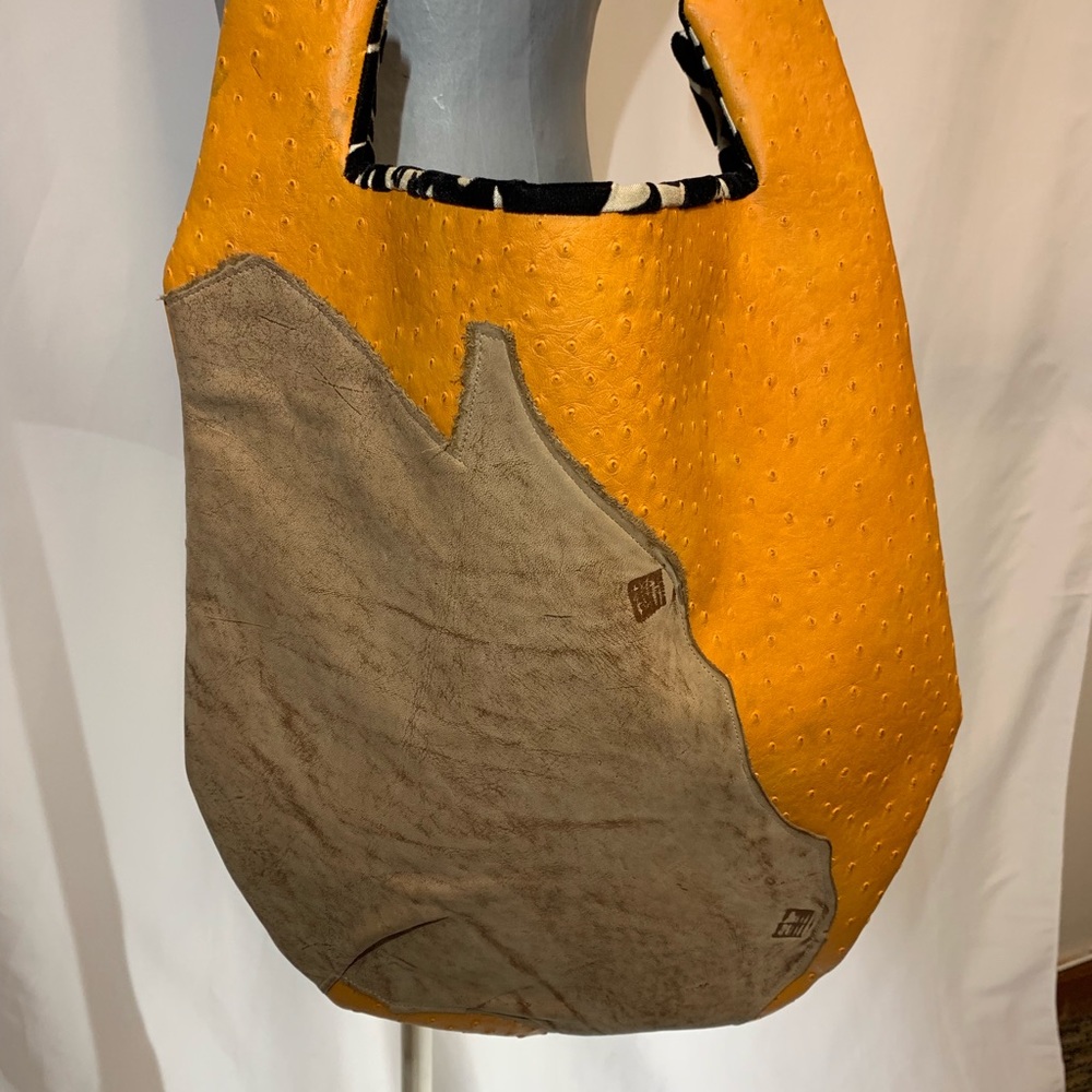 🤩CUTE HANDMADE RHINO THEMED LEATHER SHOULDER BAG